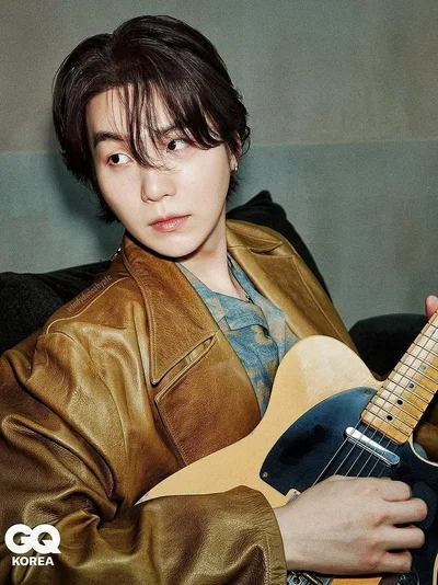 ALOOF GUITARIST X OBSESSED USER! | MIN YOONGI 