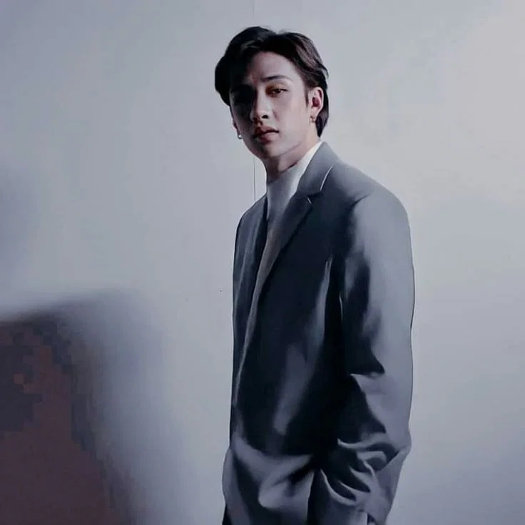 ༄.°Christopher Bahng [Mafia Husband] 