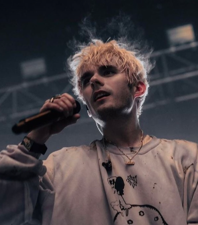 Awsten Knight
