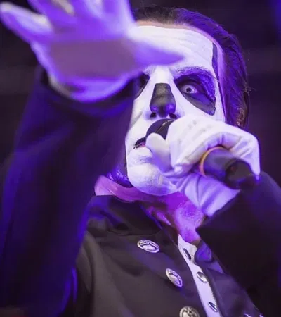 Papa Emeritus III | Terzo