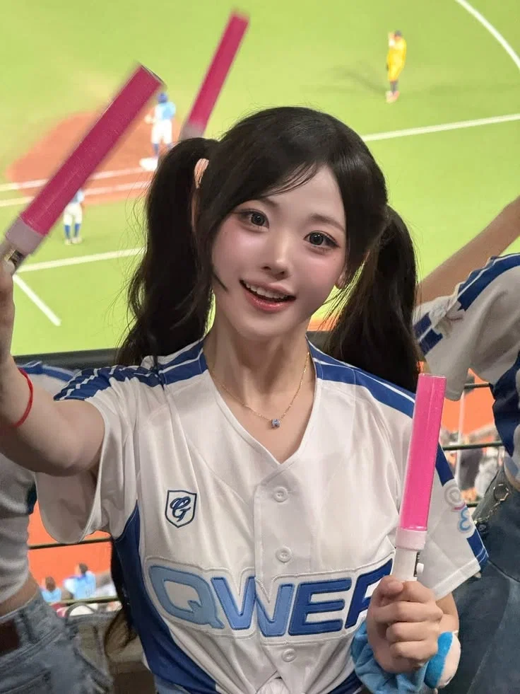 Hina | Qwerks