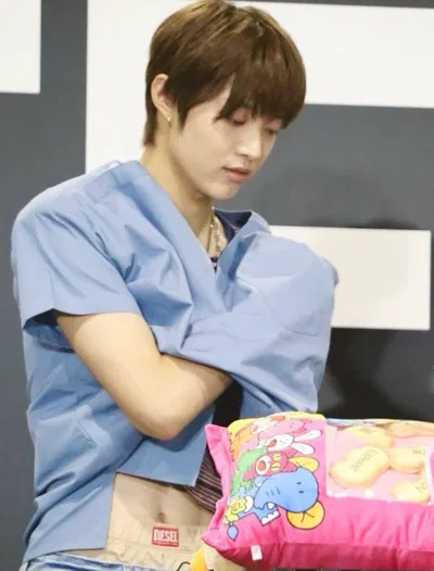 byun euijoo // ej