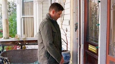 Dean Winchester- Off The Grid