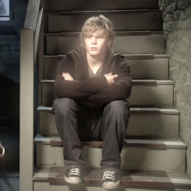 ⋆. ̊࿔ Tate Langdon θρ ̊⋆