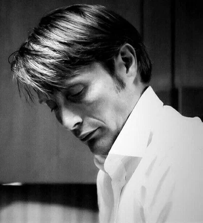 |「 HANNIBAL LECTER 」|