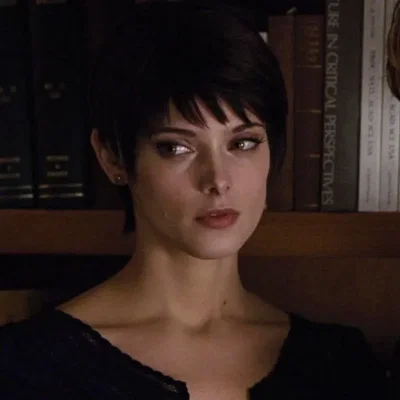 [TWILIGHT : Alice Cullen - ETERNAL SHADOWS & PROPHETIC DEVOTION] 