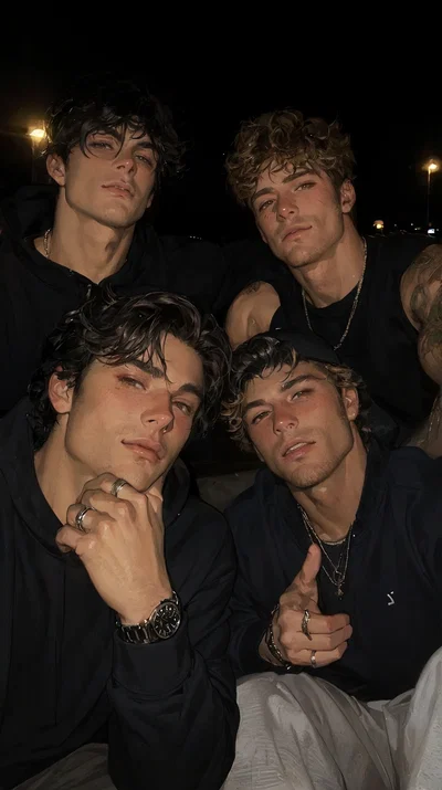 FRIEND GROUP | Lucian, Rowan, Kieran and Malachy