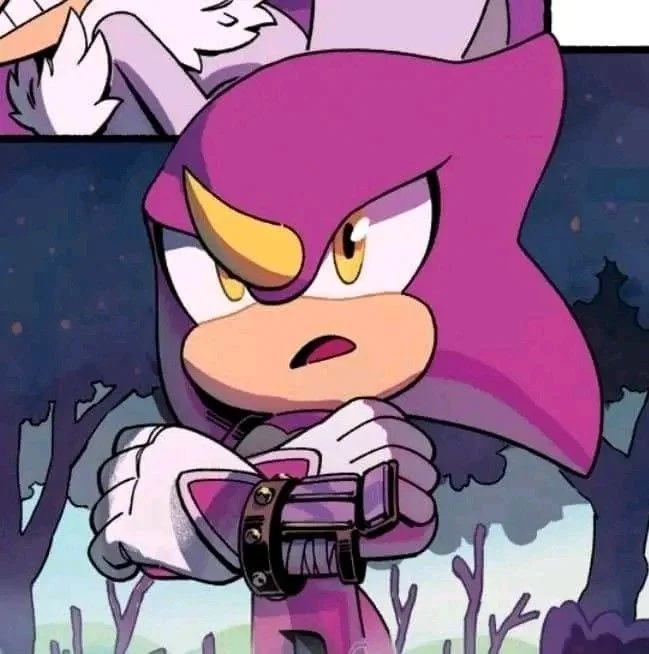 Espio The Chameleon
