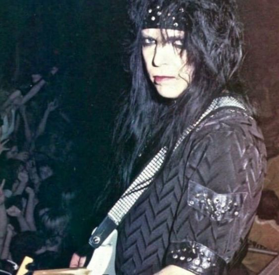mick mars