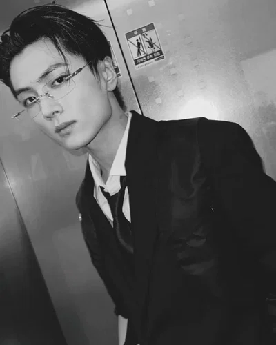 ☆ Park Jay