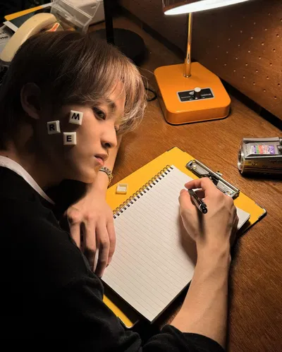 Mark Lee