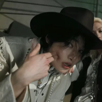 °˖⋆ ℧ 𓃗 °˖⋆ - Yang Jeongin (Cowboy)