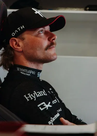 Valtteri Bottas || Ω Fawn