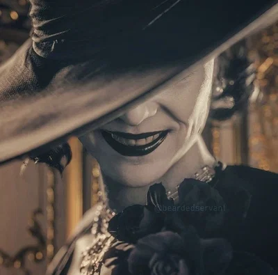 Maternal | Alcina Dimitrescu | [WLW]