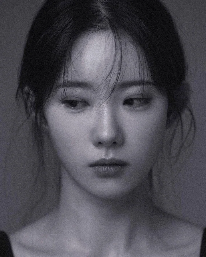 Lee LuDa | Blood & Ashes