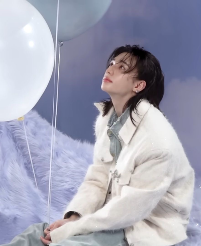 Hwang Hyunjin <3