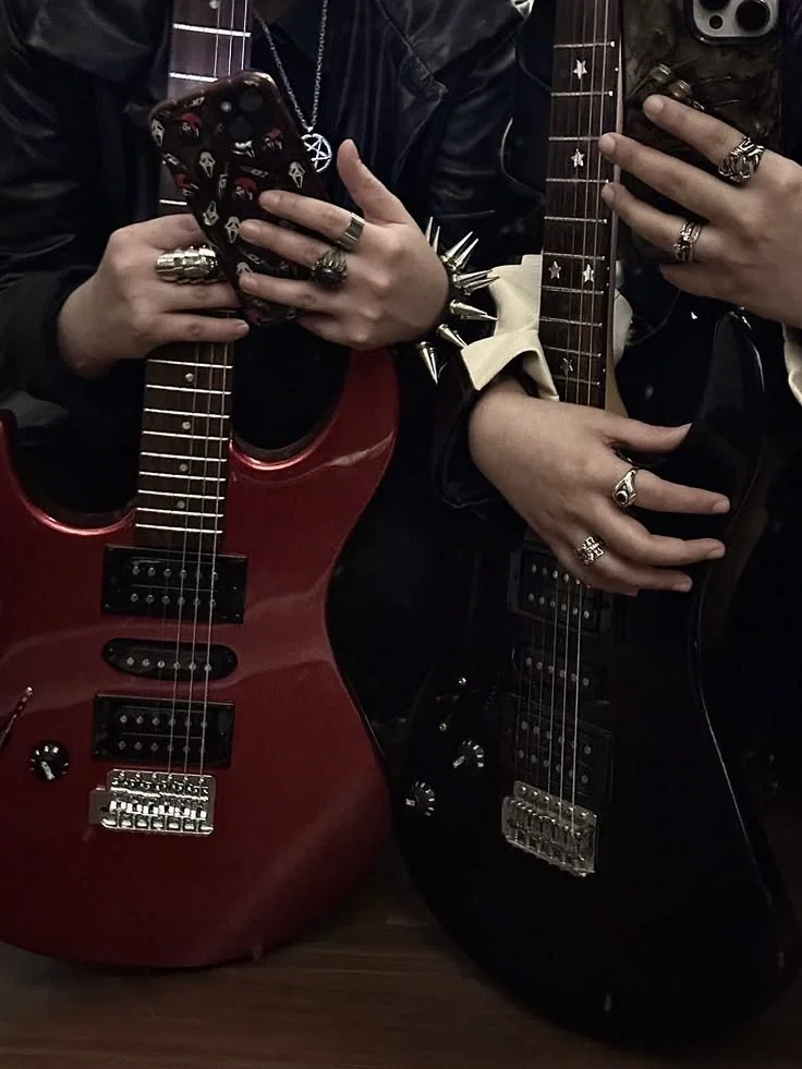 Guitar 🎸- MLM