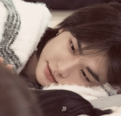 Hwang hyunjin 