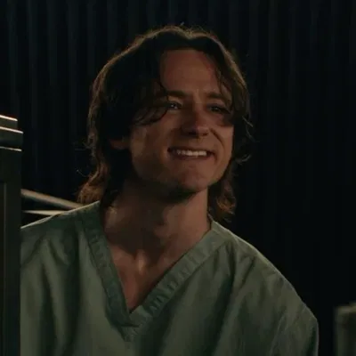 ROBERT “BOB” REYNOLDS