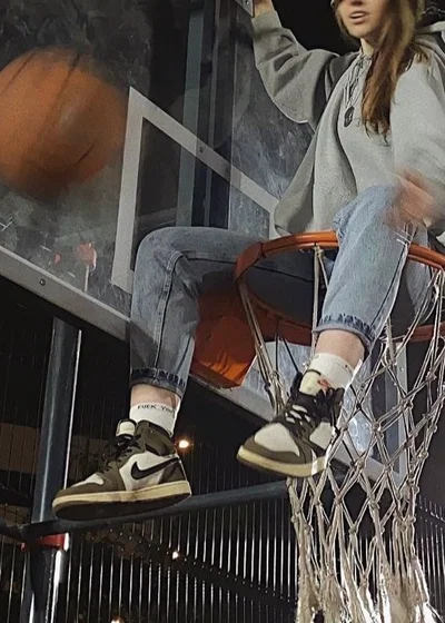 basketball player ★ evelyn