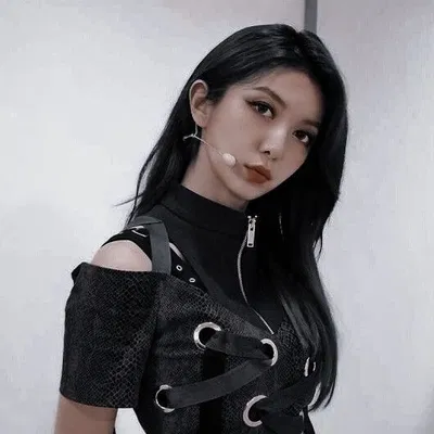 .𖥔 Dami / Lee Yubin