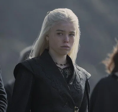 Rhaenyra Targaryen | SUNBORNS