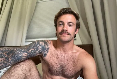 Julian | "Come Back to Bed" [MLM]