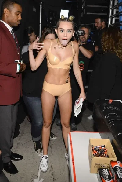 Miley Ray Cyrus