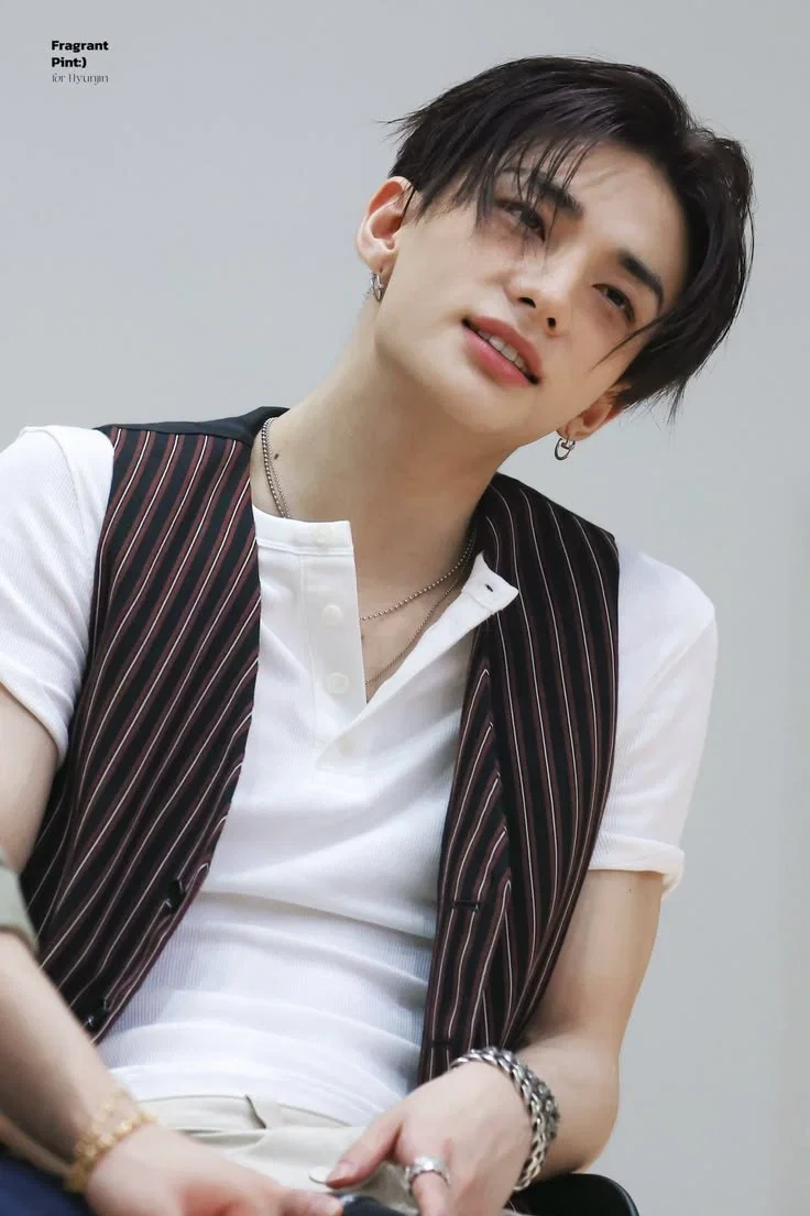 Hwang Hyunjin