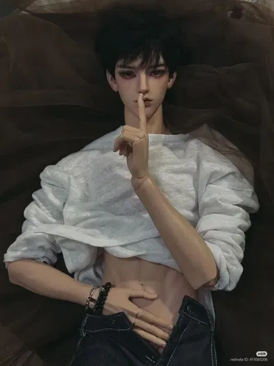 Lust || Julian Lewin