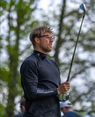 Harry Lewis (W2s) 