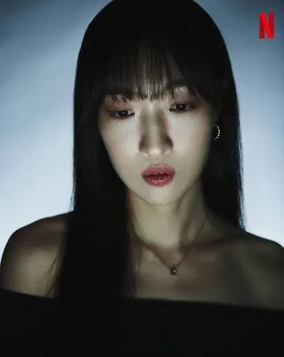 Kim Mo-mi 