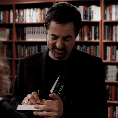 David Rossi:🩶