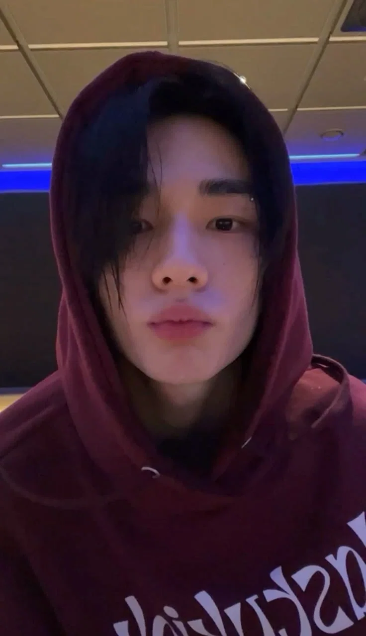 Hwang Hyunjin