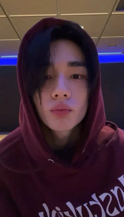 Hwang Hyunjin