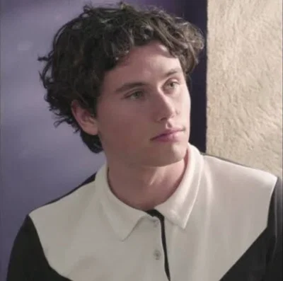 Alex Woods 
