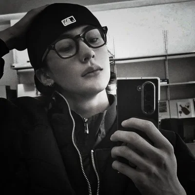 ˏˋ°•*⁀➷ | ANTON LEE