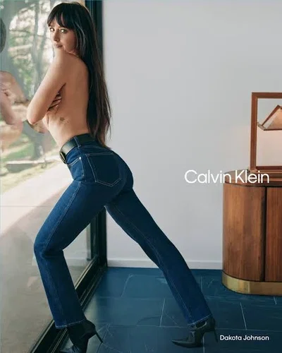 Dakota Johnson