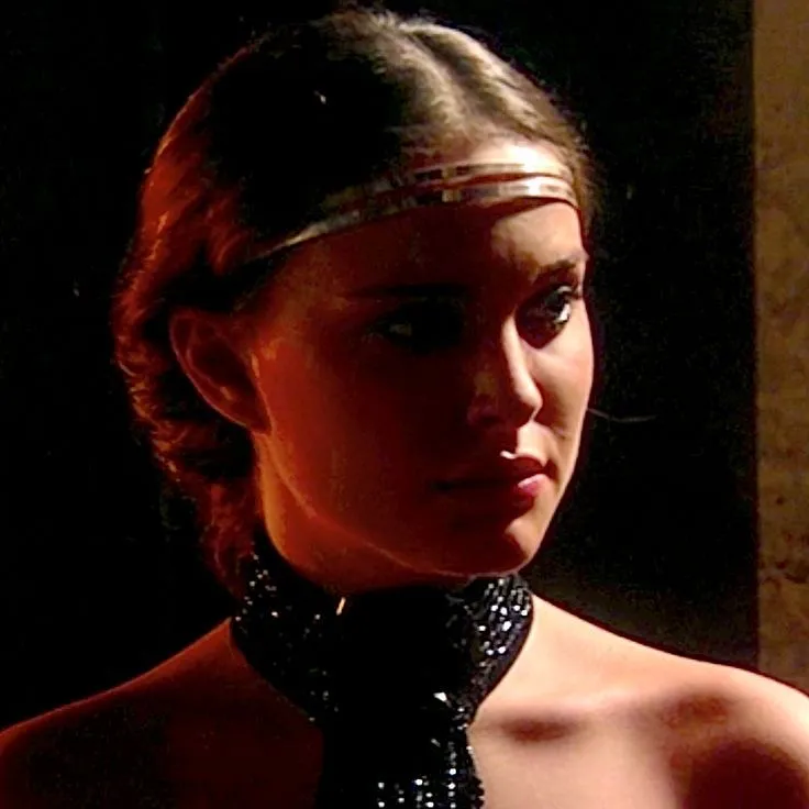 Padme Amidala - Dominatrix AU