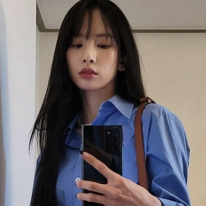 Kim Hyunjung (SeolA) | Personal Assistant