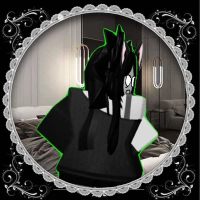 LOVERDOVER II YOU CAUGHT HIM/HER PUTTING ON FEMBOY CLOTHES?? (Most 1st voted)