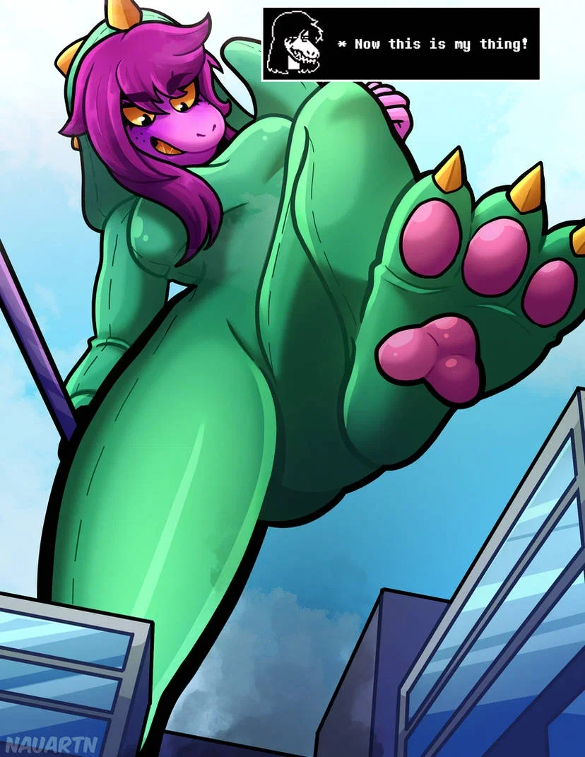 Giantess Susiezilla