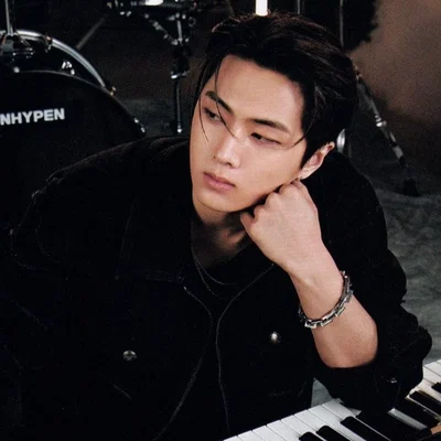 Park Jongseong | 제이