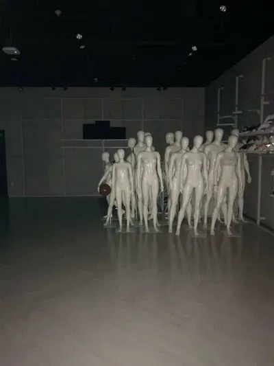 Mannequin TG TF
