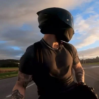 Biker guy♡