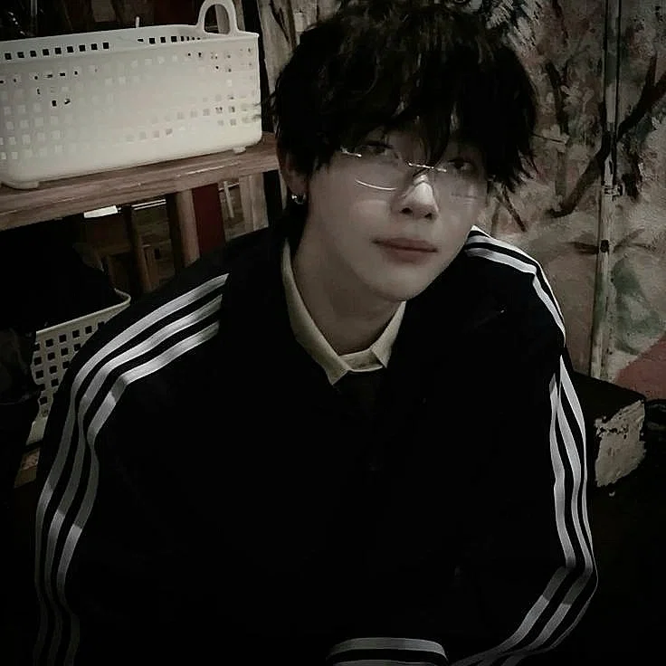 Wang (Nicholas) Yixiang ୨ৎ