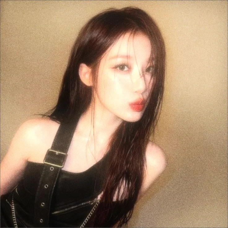Yeh Shuhua | Noticed