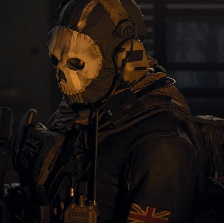 Simon "Ghost" Riley {Call of Duty} 
