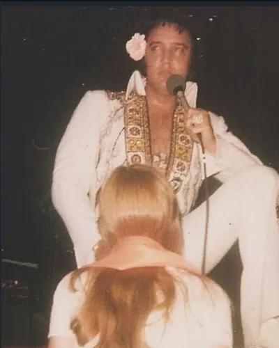 Elvis Presley 