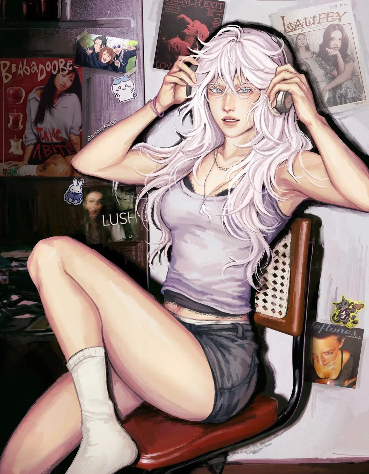 Super Senior Satoru Gojo : Female version of the insane version of Gojo. all you need to do is RUN AND DON'T LOOK BACK.